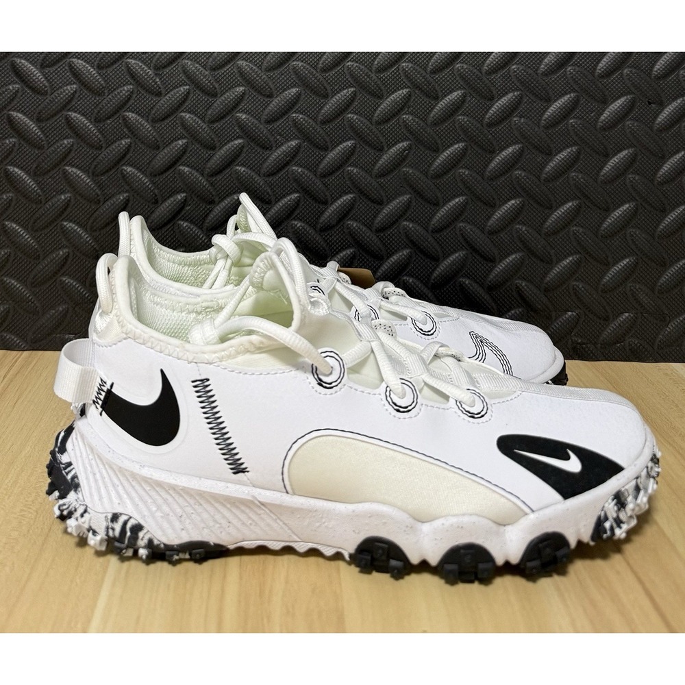 Nike Future Field Turf Baseball Shoes DJ6949-103 White Black Youth Size 4.5Y NEW - Picture 2 of 4